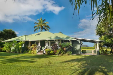 Beachfront Home with Stunning Views - Serene Coastal Escape