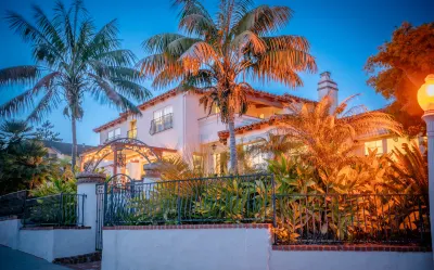 Cozy Oasis - Free WiFi, Fully Equipped Kitchen, BBQ Area
