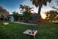 Heated Pool and Backyard Fishing Retreat - Stunning Oasis