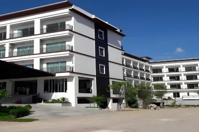 Southgate Residence Hotel Hotels near Wat Hua Thanon