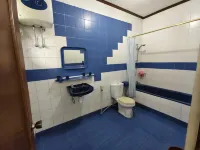 Villa Bougenville 1 Blok A12 Hotel di Palasari