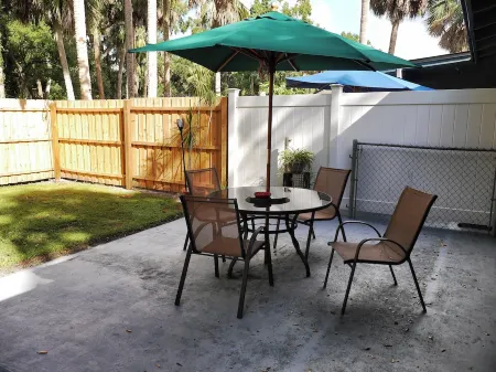 Downtown Duplex A Amazing Location