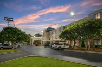 Comfort Suites Oxford I-20 Exit 188 - Parking