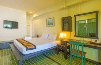 Krabi City Seaview Hotel Hotels in Nuea Khlong District