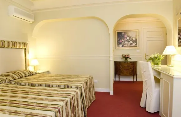 維拉費拉塔公園酒店