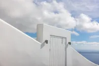 Dreams Luxury Suites