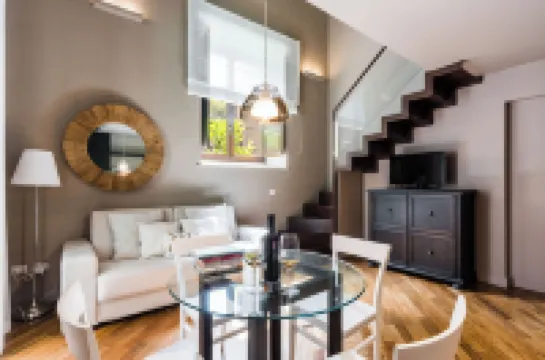 페리니 홈 - 비아 몽테 산타가타  호텔