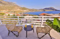Kalkan Saray Suites Hotel - Mountain view