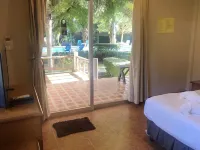Kohchang Privilege Hotels near Khlong Phlu Waterfall