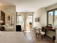 Hotel Boutique Corral del Rey Отели рядом с достопримечательностью «Нервион»