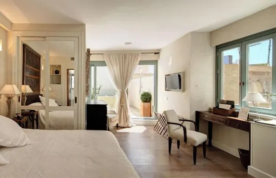 可拉爾德雷酒店