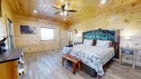 Lazy Bear Lodge 5 Bedroom Cabin by RedAwning