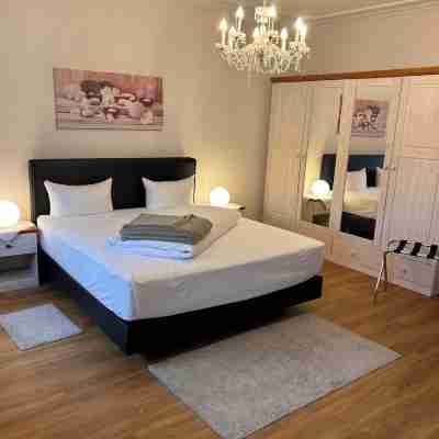 Hotel Rosenhof Gmbh Rooms