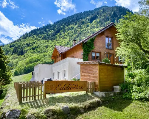 Appartement Alpenrose Hotels in Brand