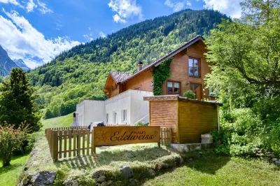 Appartement Alpenrose Hotels near Bergbahnen Brandnertal Ges.m.b.H.