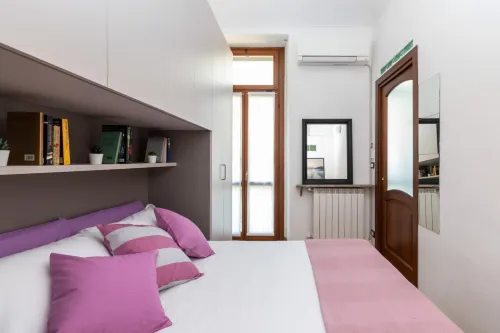 Nice and Cozy Apartment in Crocetta by Wonderful Italy