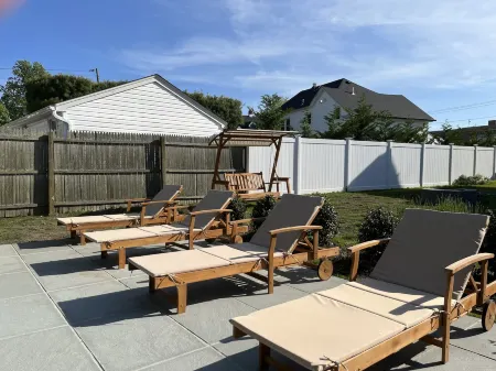 Come As You Are Inn LLC Отели в г. Бохемия