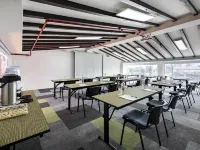 Suites by Vilar América Hotels near Royal Center