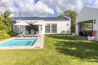 Sunset Farm Stellenbosch - Private Pools