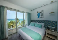 Ocean V Hotel - parkir