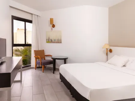 Riviera by Isrotel Collection Отели в г. Эйлат