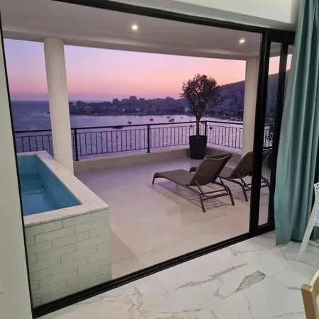 Joanna Suites