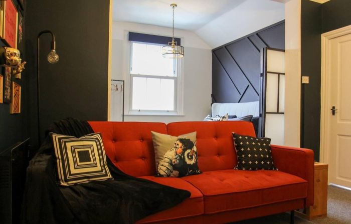 Studio-Sleeps 4-10 Min H Potter-17 Min London