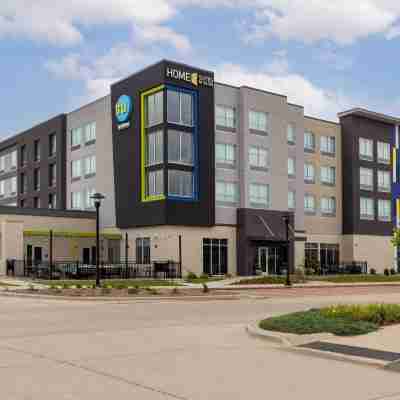 Home2 Suites by Hilton Ankeny Hotel Exterior