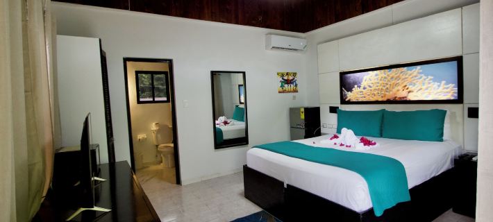 Rum Runners Resort Hotels in Negril