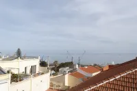 Barbadinhos Apartments in Lisbon Historic Neighborhood