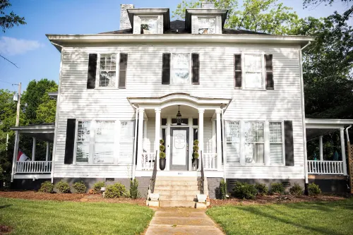 The Trott House Inn Hotels in Conover