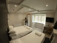 Debden Guest House Hotels in Uxbridge