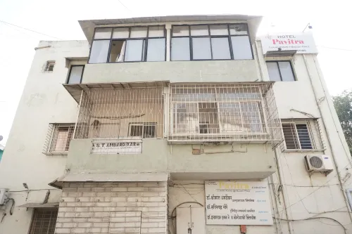 Hotel Pavitra