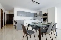 Chic 2Br Apartment, Ideal Location Hotels in Msida