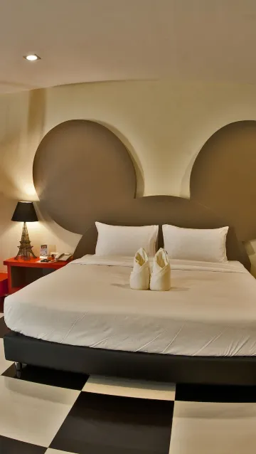 ห้องแฟมิลี่เตียงแฝด, ลาไน, วิวเมือง