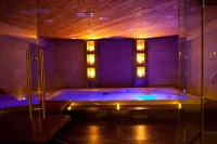 The Champagne Lodge & Luxury Suites - Badekar