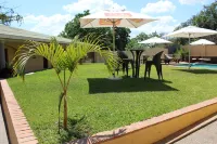 Casa Mia Lodge & Restaurant