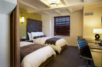 호텔 안달루즈 앨버커키, 큐리오 컬렉션 바이 힐튼