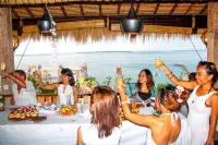 Princess of Mentigi Bay - sarapan