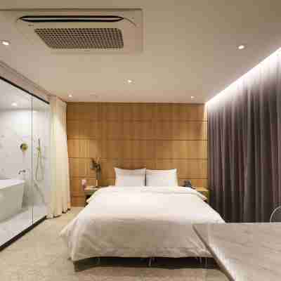 雙年展飯店 Rooms