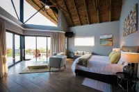 Jbay Zebra Lodge - Airport Shuttle
