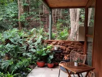 Treetops Montville Hotels in Flaxton