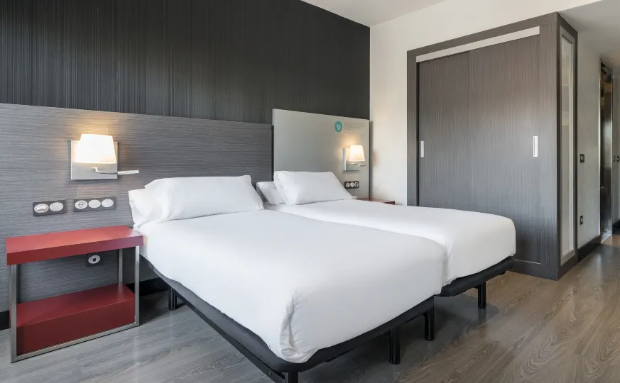 Ilunion Suites Madrid