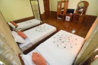 Mother's Home Hotel Hotels in Nyaungshwe