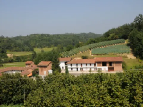 La Valle B&B Hotels in Asti