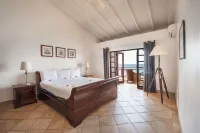 The Old Gin House Hotel