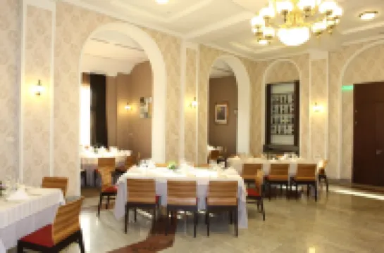 Iaki Conference & Spa Hotel