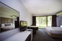 Island Palms Motor Inn Hotel a Forster