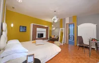 Panoramic Villa Garassino - Country Rooms and Fine Restaurant Hotels in Neive