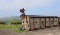 Greenacres Self Catering Railway Wagon-Glamping Hotels in Marshwood
